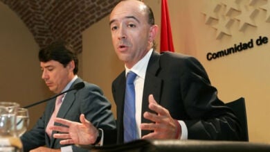Admitida una querella contra Lamela y Güemes por la externalización sanitaria