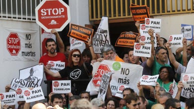 Afectados por las preferentes se manifiestan por toda España