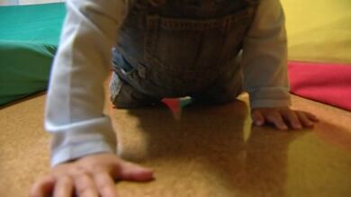 Unos padres entregan a sus dos bebés en el Ayuntamiento de Talavera por no poder mantenerlos