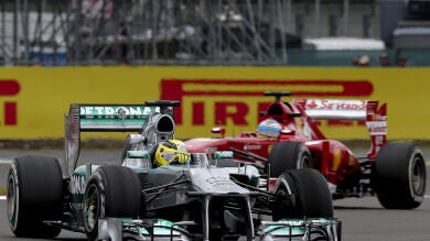 Rosberg lidera un doblete de Mercedes en los Libres 3 con Alonso séptimo