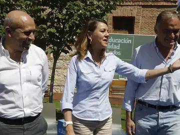 María Dolores de Cospedal, en un acto con José Ignacio Wert María Dolores de Cospedal, en un acto con José Ignacio Wert