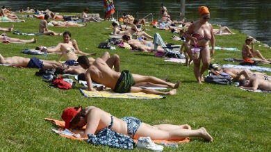 El tiempo permanece estable y soleado en una jornada marcada por la subida de las temperaturas 
