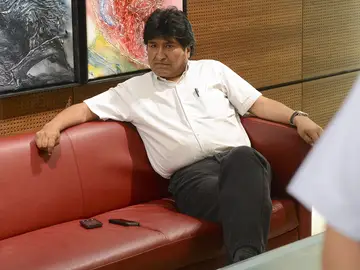 Evo Morales espera el permiso para salir de Viena Evo Morales espera el permiso para salir de Viena