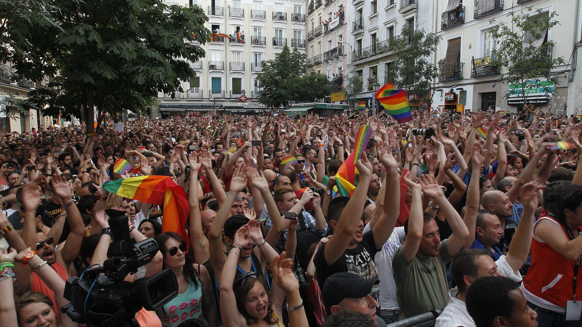 Inicio de las fiestas del Orgullo Inicio de las fiestas del Orgullo