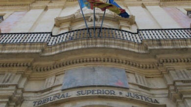 Prisión para uno de los detenidos por la supuesta agresión sexual en Alicante y libertad para los otros dos
