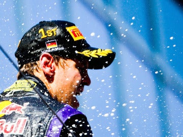 Vettel y el champán del vencedor