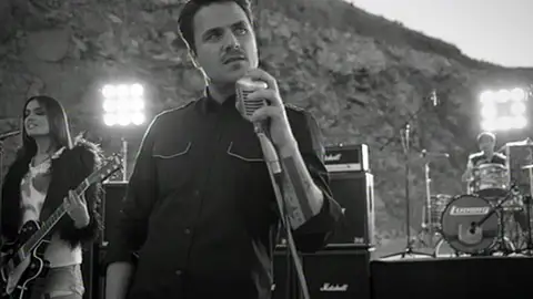 Dani Martín estrena el videoclip de su nuevo single 'Cero' Dani Martín estrena el videoclip de su nuevo single 'Cero'