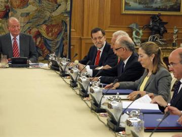 El Rey Juan Carlos preside la constitución del Consejo de Seguridad Nacional