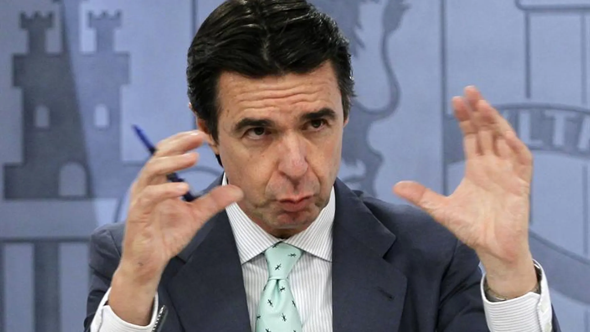 El primer paquete de medidas para el sector eléctrico entra en vigor El primer paquete de medidas para el sector eléctrico entra en vigor