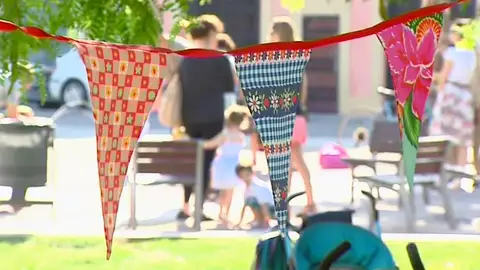 El Ayuntamiento de Barcelona multa con hasta 250 euros las fiestas infantiles en los parques El Ayuntamiento de Barcelona multa con hasta 250 euros las fiestas infantiles en los parques