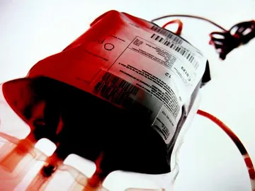 Imagen de archivo de una bolsa de sangre Imagen de archivo de una bolsa de sangre