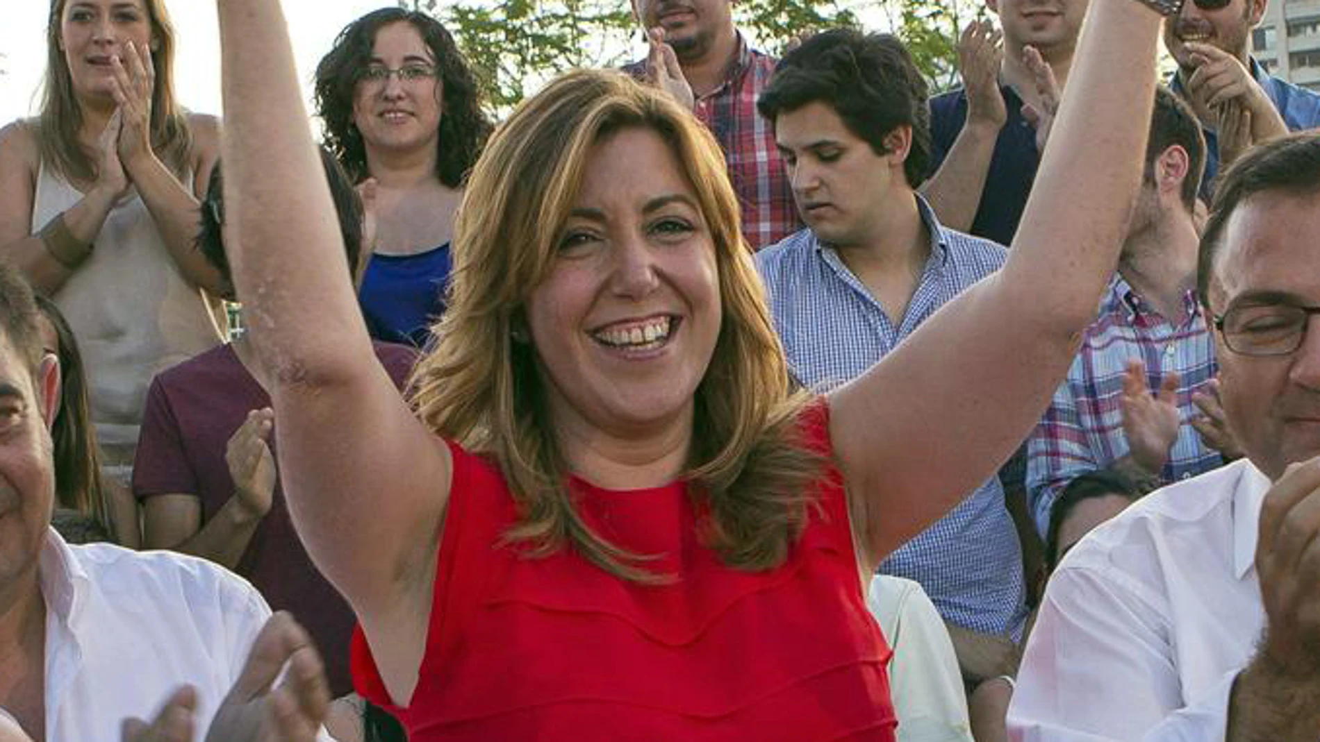 Susana Díaz, única candidata a las primarias Susana Díaz, única candidata a las primarias