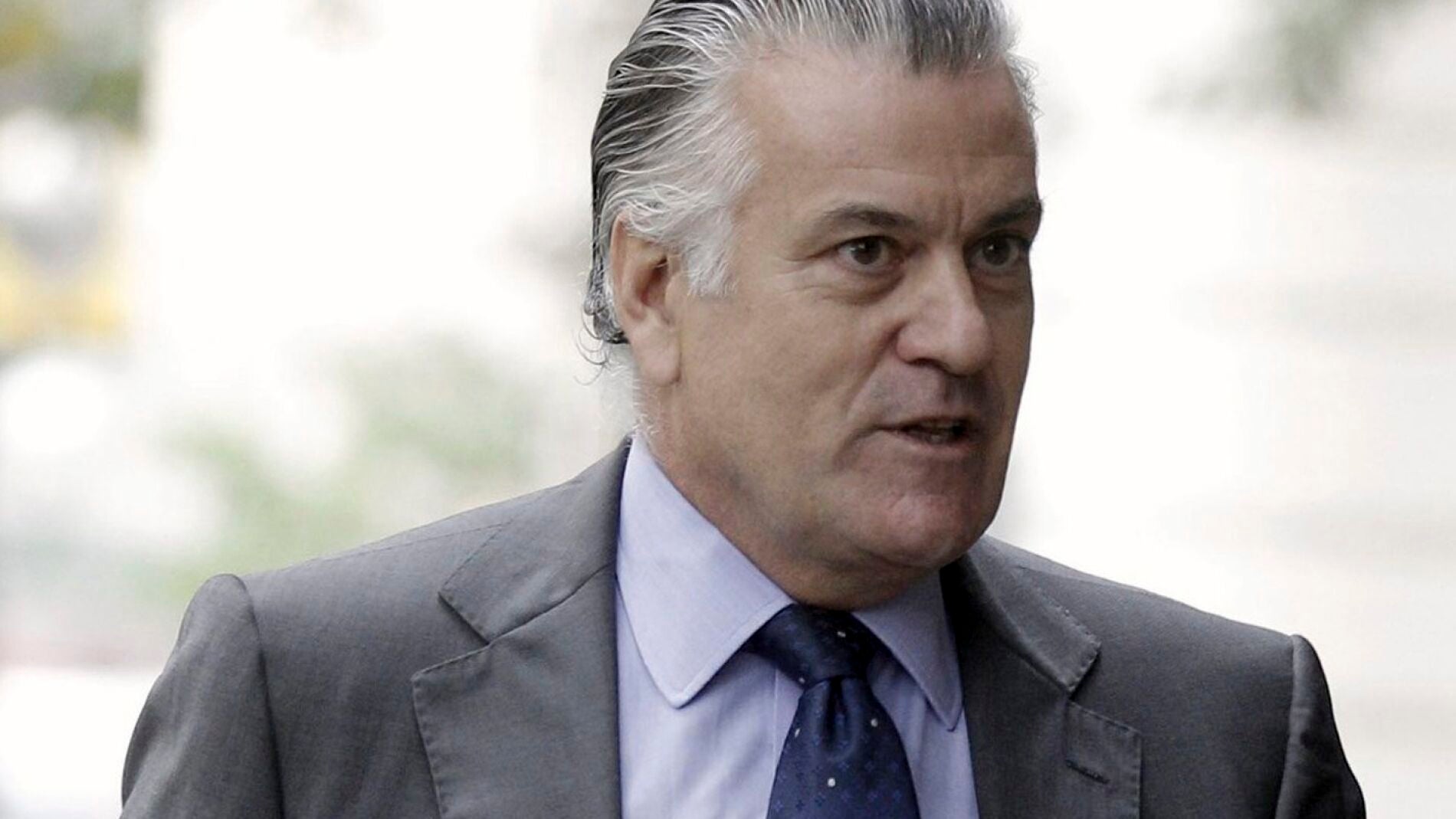 Luis B&aacute;rcenas