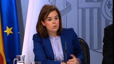 Soraya S&aacute;enz de Santamar&iacute;a en rueda de prensa