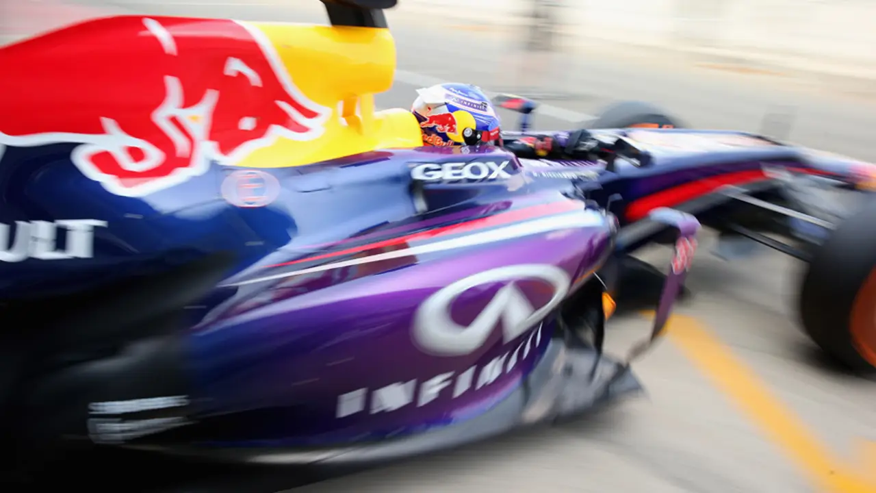 Carlos Sainz Jr. se sube a un Red Bull en Silverstone