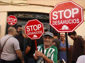 Concentración ciudadana contra un desahucio