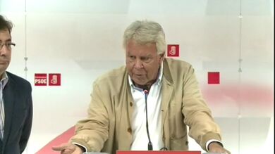 Felipe González cree que Rajoy debe dar una explicación 