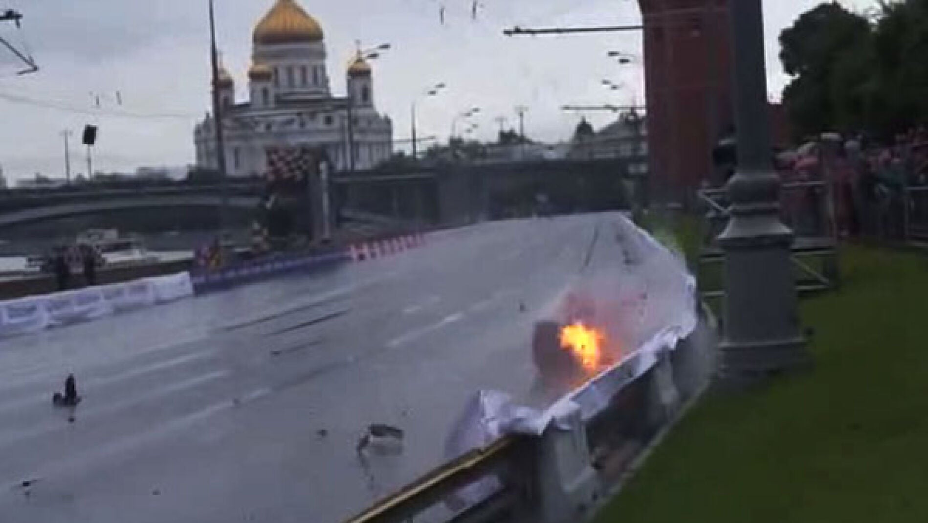 Accidente de Kobayashi contra los muros