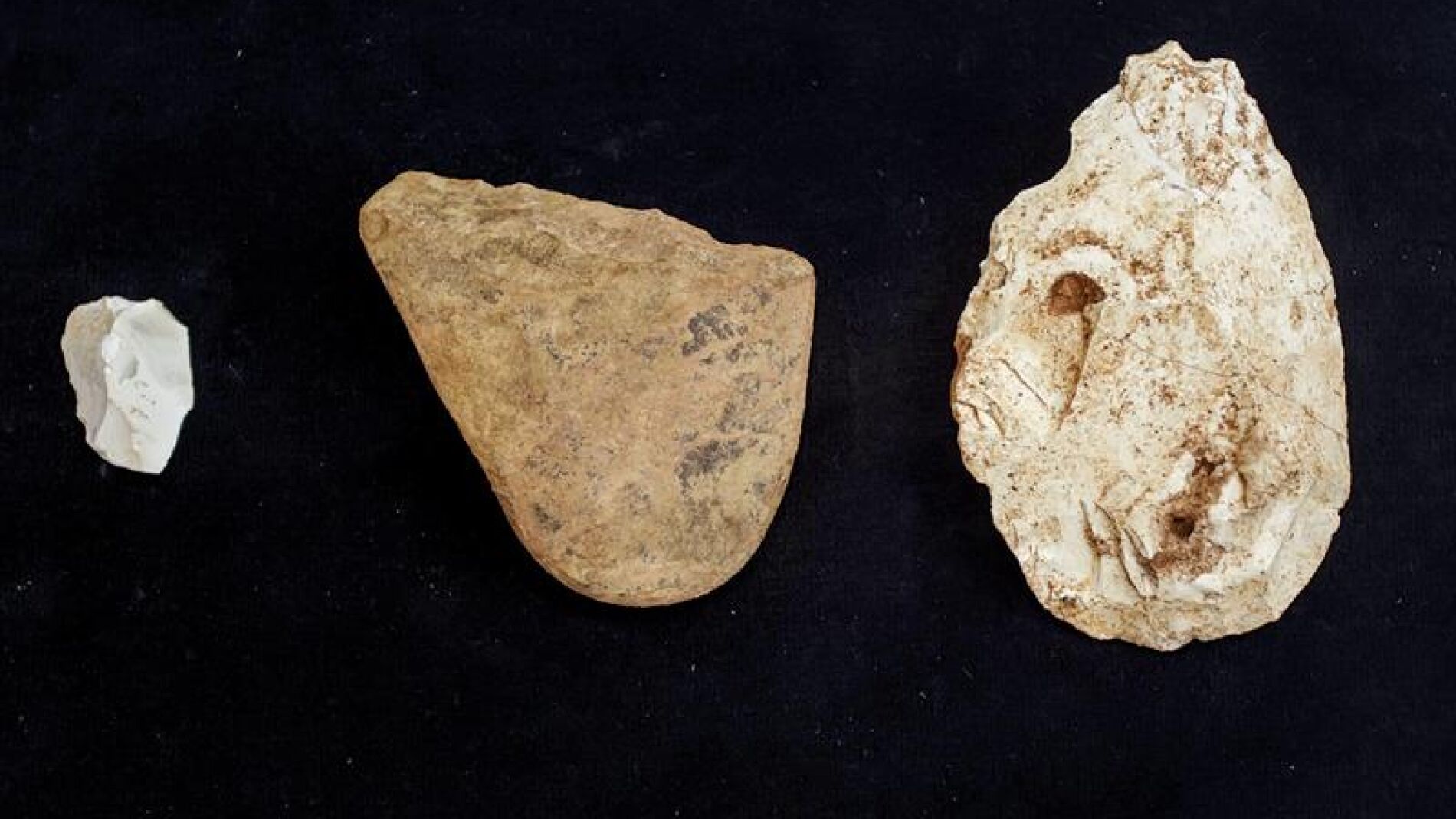 Un cuchillo, el vestigio de hom&iacute;nidos m&aacute;s antiguo de Atapuerca