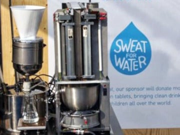 Unicef presenta una máquina que convierte el sudor en agua potable