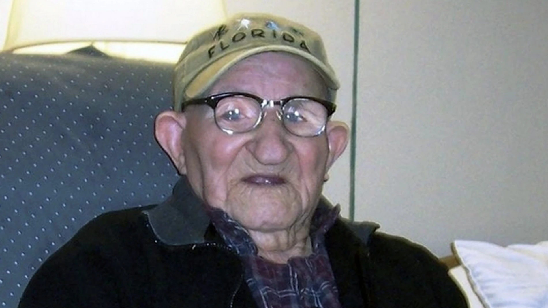 El español Salustiano Sánchez Blázquez es el hombre más viejo del mundo El español Salustiano Sánchez Blázquez es el hombre más viejo del mundo