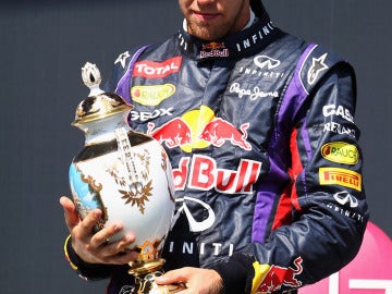 Vettel, con cara de circunstancias