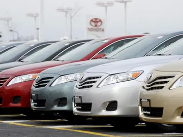 Vehículos en un concesionario Vehículos en un concesionario