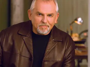 John Ratzenberger John Ratzenberger