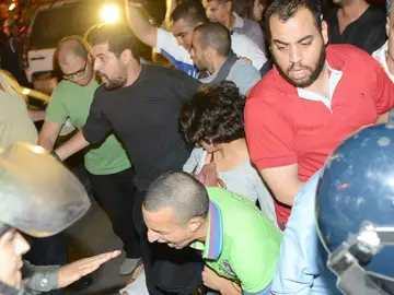 Protesta contra la liberación de un pederasta en Rabat Protesta contra la liberación de un pederasta en Rabat