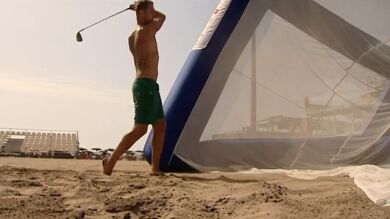 La playa se convierte en un campo de golf