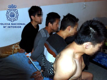 Decenas de detenidos por introducir ilegalmente chinos en Europa y EE.UU.