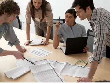 Jóvenes emprendedores Jóvenes emprendedores