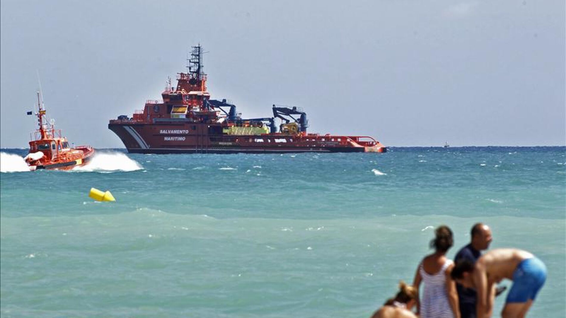 Un velero encuentra un cad&aacute;ver en la costa de Alcossebre