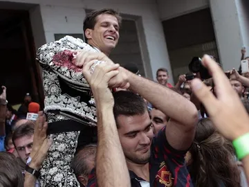 'El Juli' sale por la puerta grande de la plaza de toros de Vista Alegre 'El Juli' sale por la puerta grande de la plaza de toros de Vista Alegre