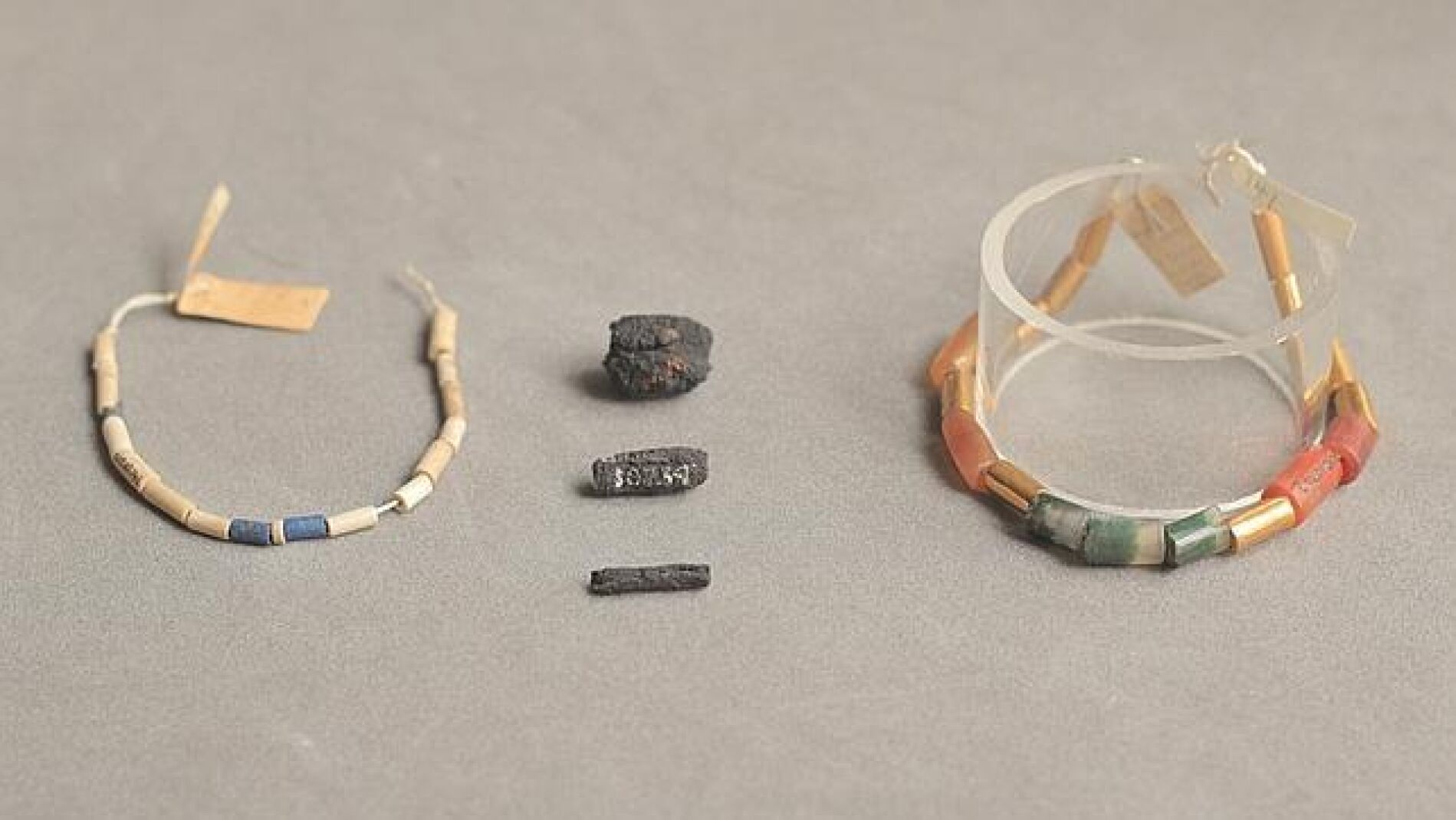 Los abalorios creados a partir de meteoritos