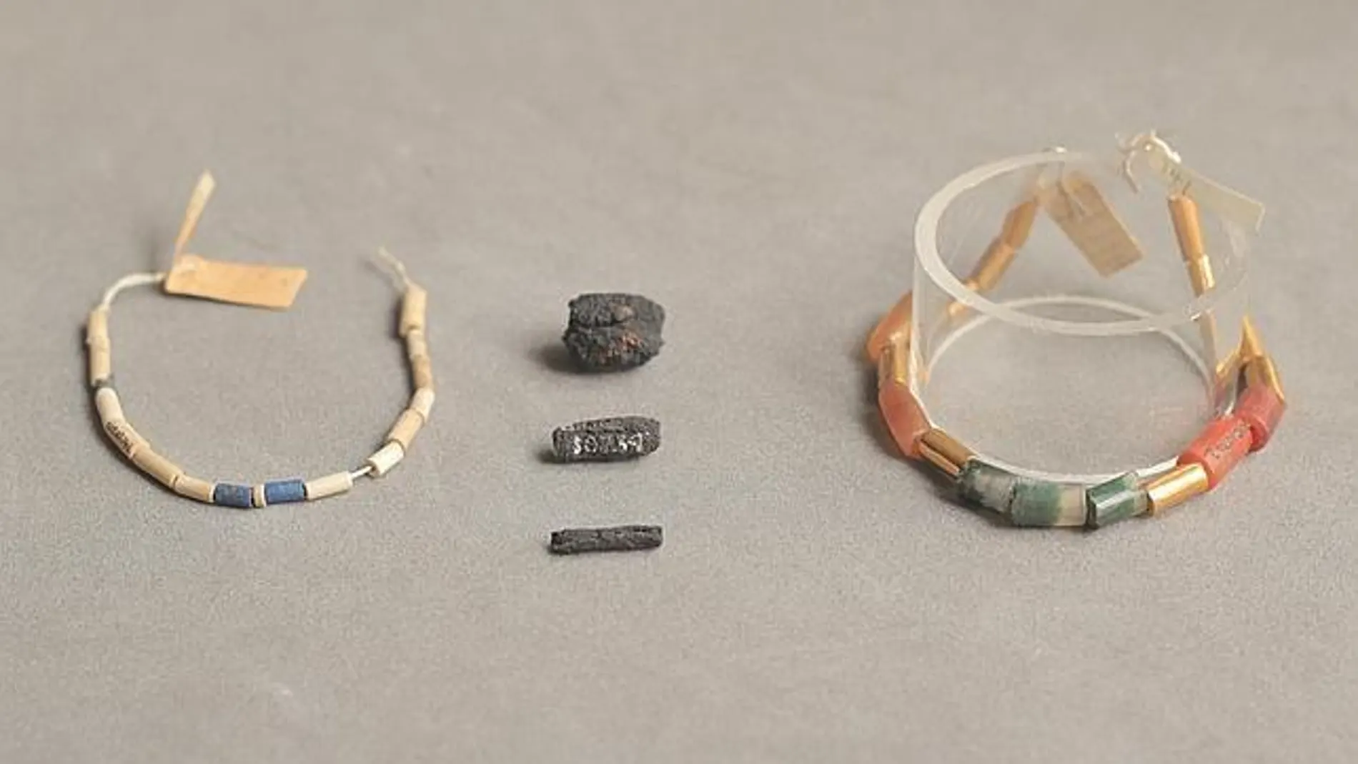 Los abalorios creados a partir de meteoritos Los abalorios creados a partir de meteoritos