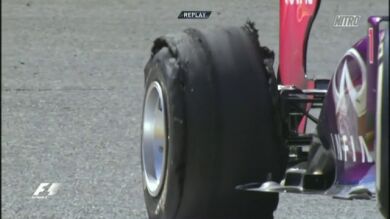 Pinchazos de Vettel y Alonso en los Libres de Spa