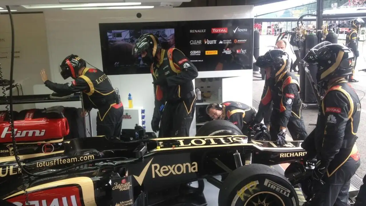 Raikkonen abandona en Spa