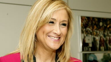 Cristina Cifuentes, toma la primera línea con cautela y trabajo como avales