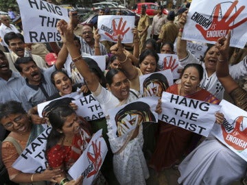Protesta contra las violaciones en La India