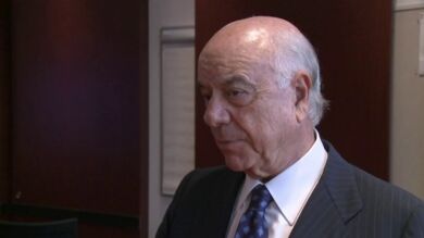 El presidente del BBVA asegura que la economía española ya crece