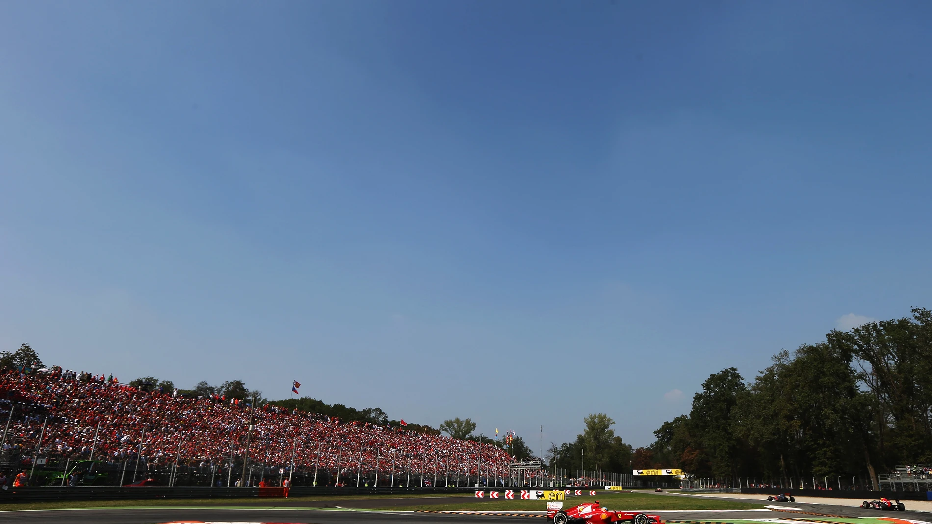 El Ferrari rueda en Monza