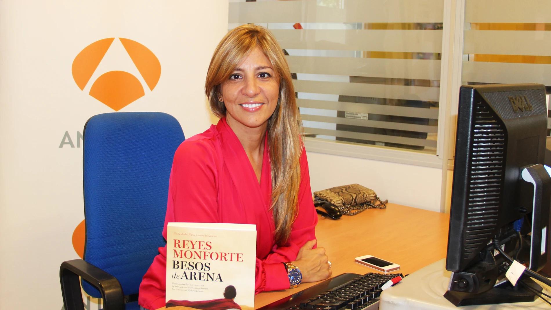 Reyes Monforte en un encuentro digital en Antena 3 Reyes Monforte en un encuentro digital en Antena 3
