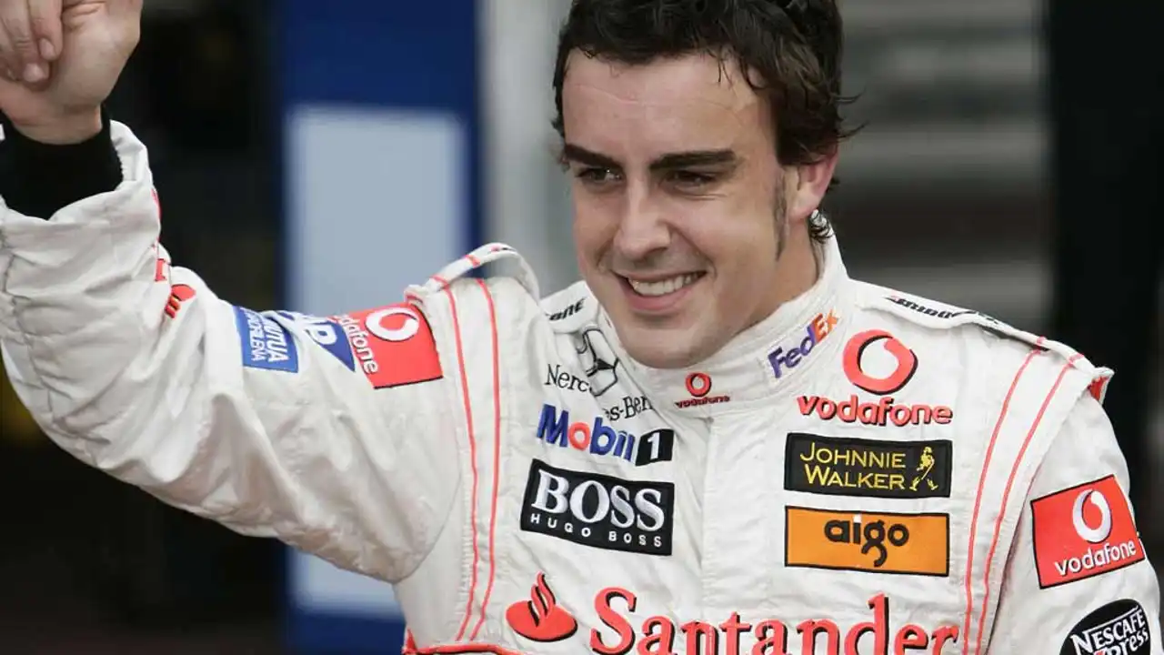 Fernando Alonso en su etapa en McLaren