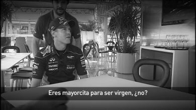 Nira Juanco, a solas con Sebastian Vettel