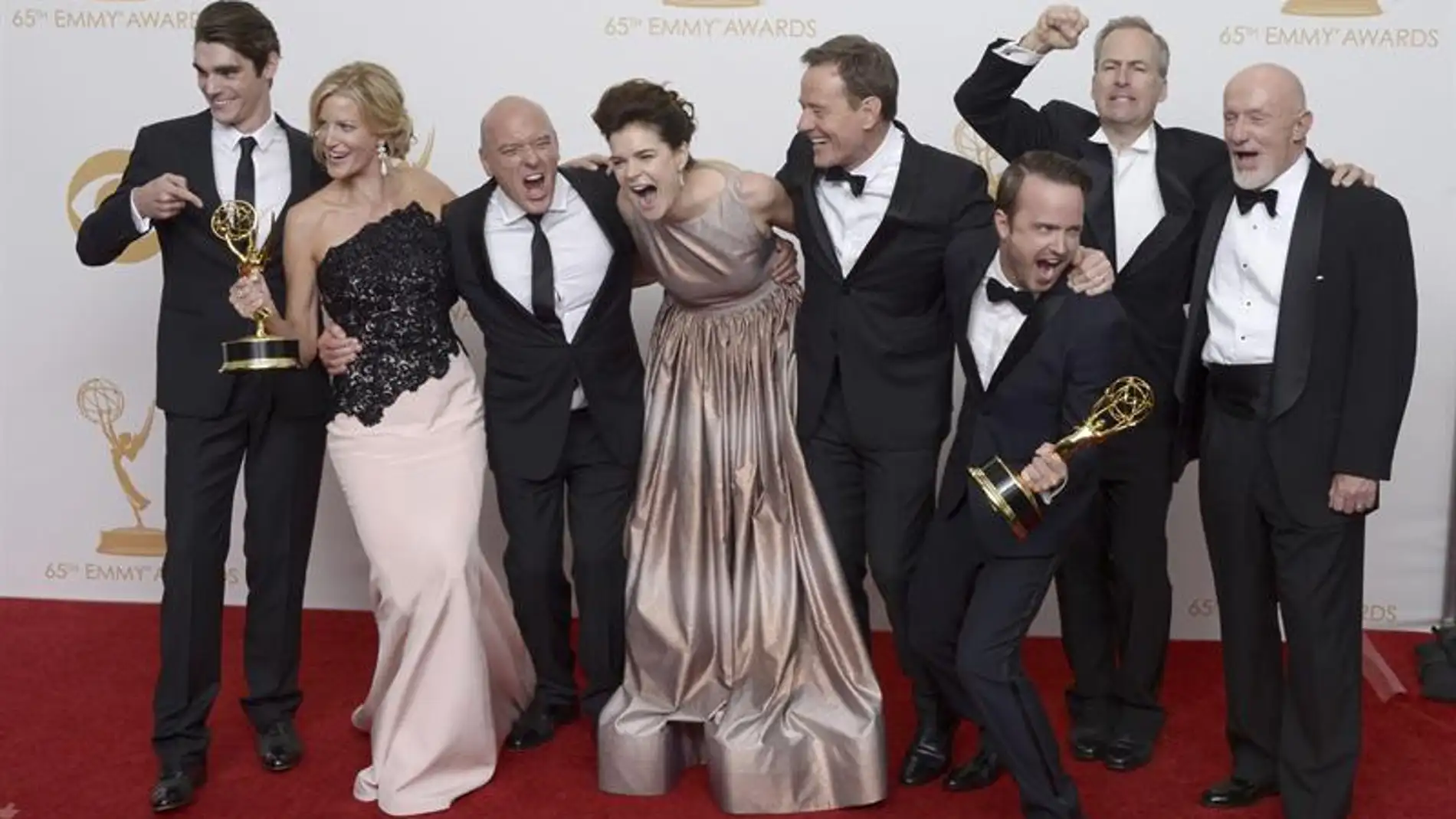 El reparto de 'Breaking Bad' celebra sus Emmy