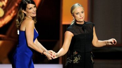 Tina Fey y Amy Poehler repiten como presentadoras de los Globos de Oro