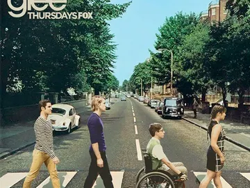 Glee homenajea a The Beatles Glee homenajea a The Beatles
