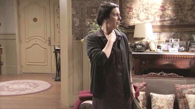 Felisa sale corriendo