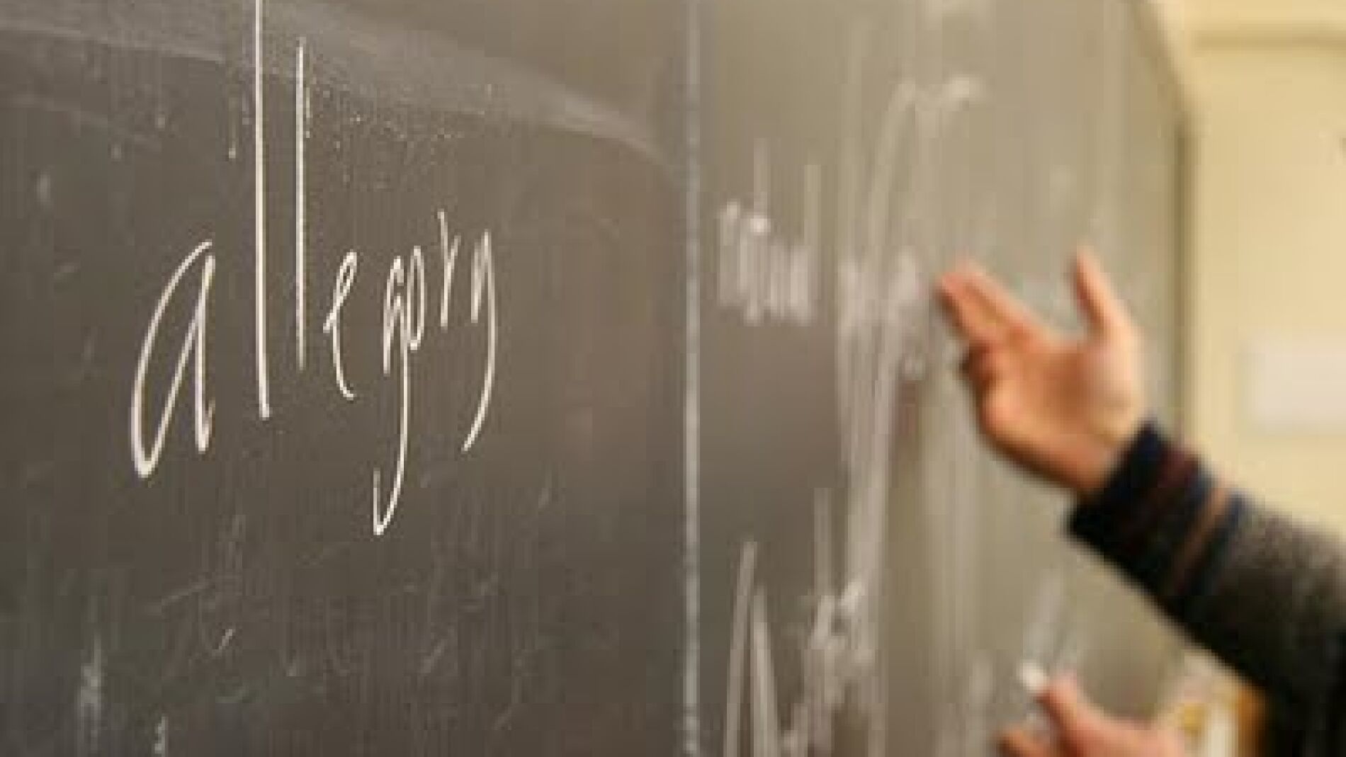 Profesor ense&ntilde;ando